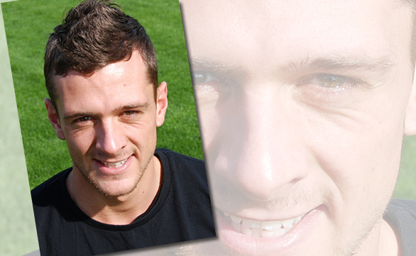 Nomads welcome Hayes back to Deeside