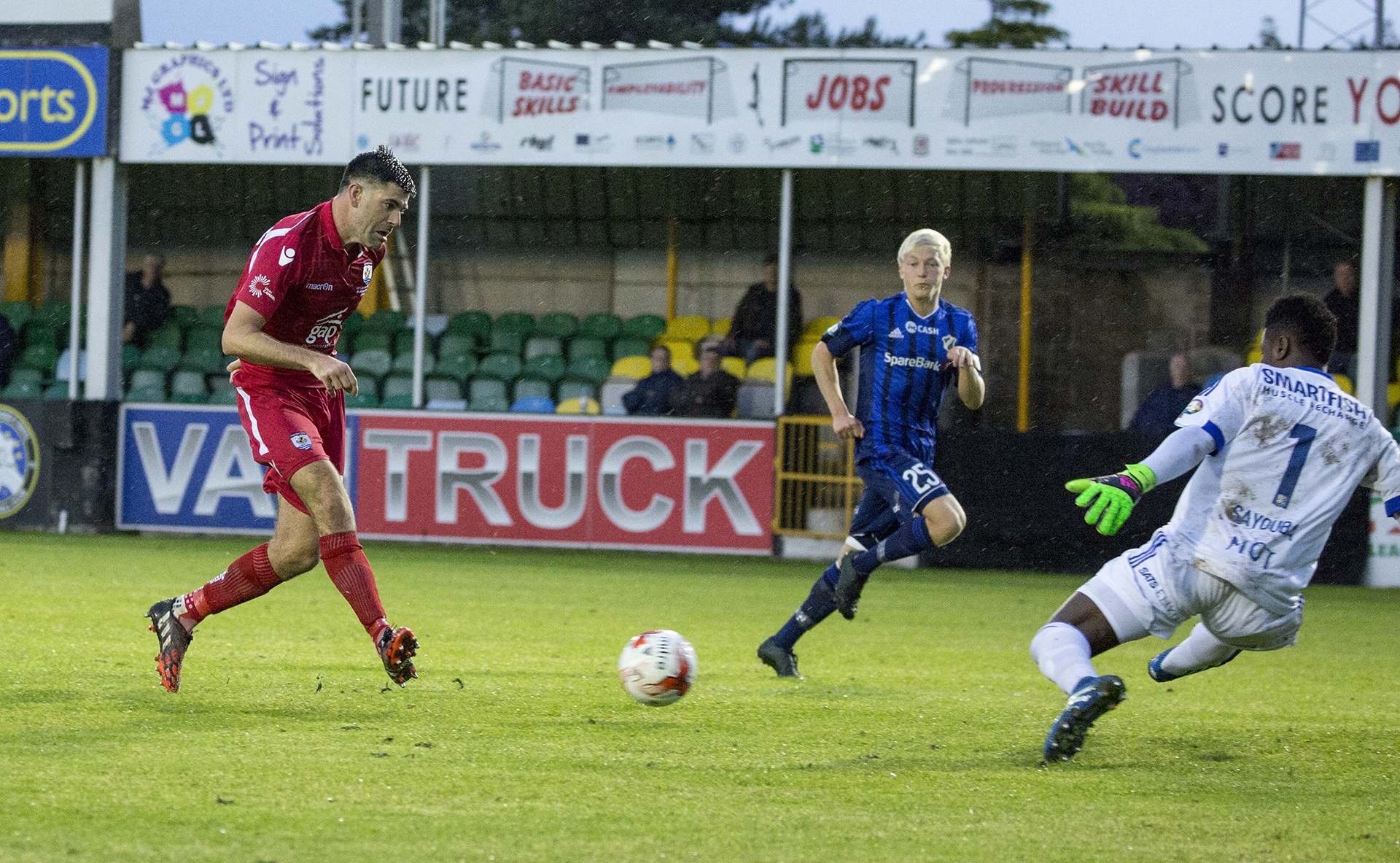 Mike Wilde is denied late in the second half | © NCM Media