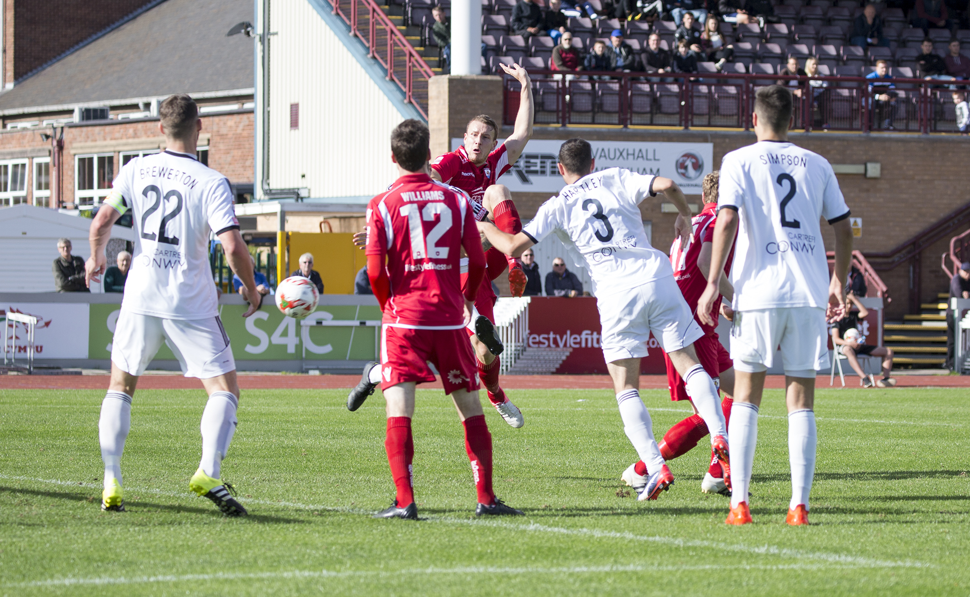 Les Davies puts The Nomads ahead - © NCM Media