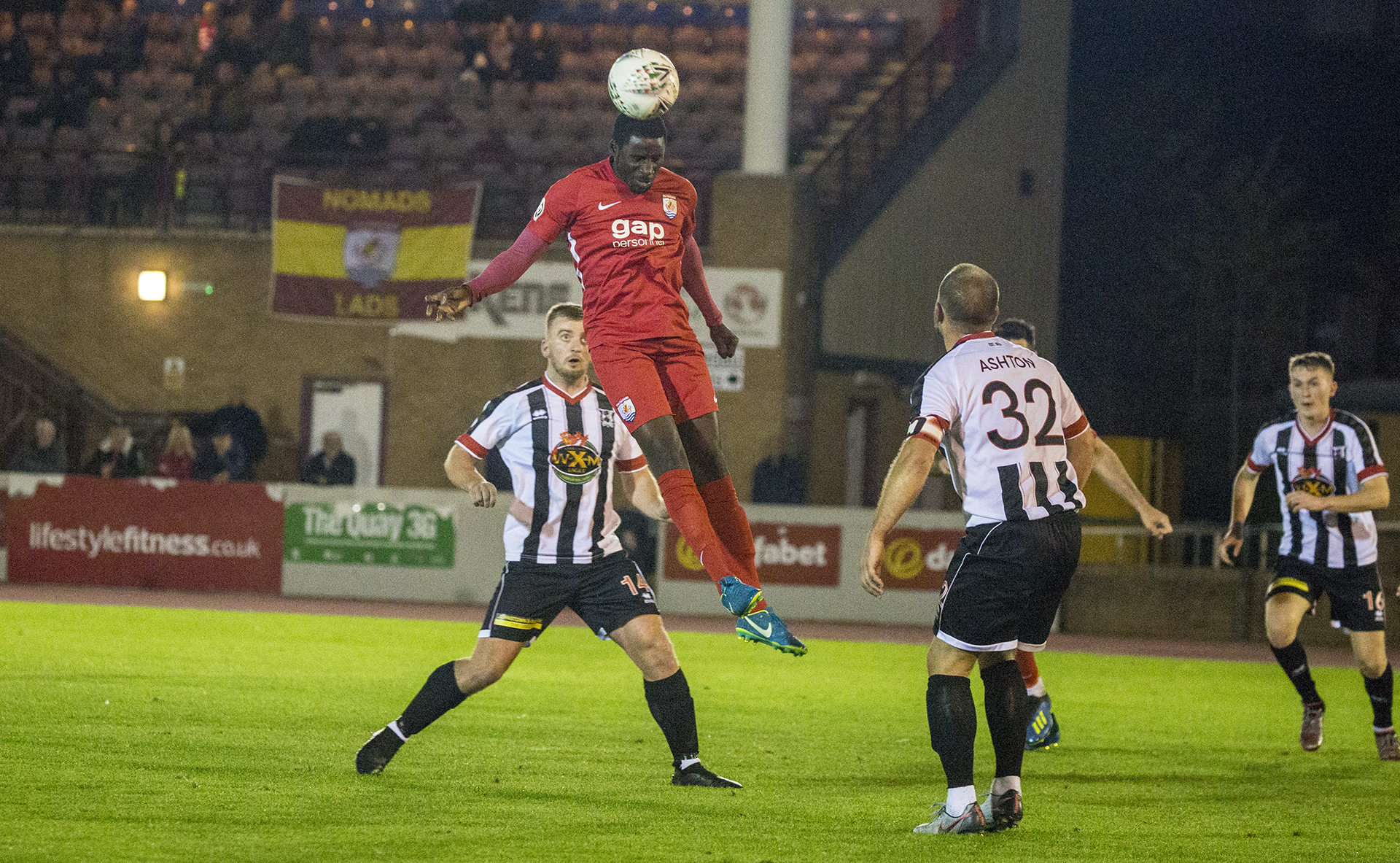 Michael Bakare almost scored this header within minutes of his introduction | © NCM Media