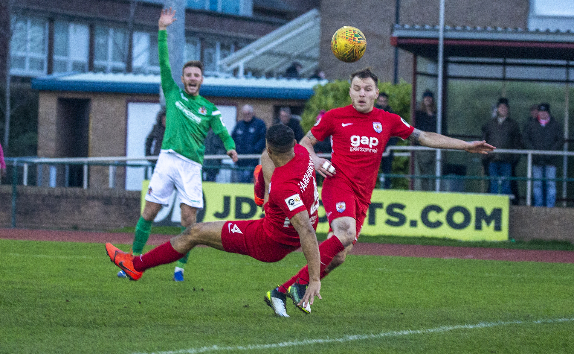 Priestley Farquharson's acrobatic attempt was ruled out for offside | © NCM Media