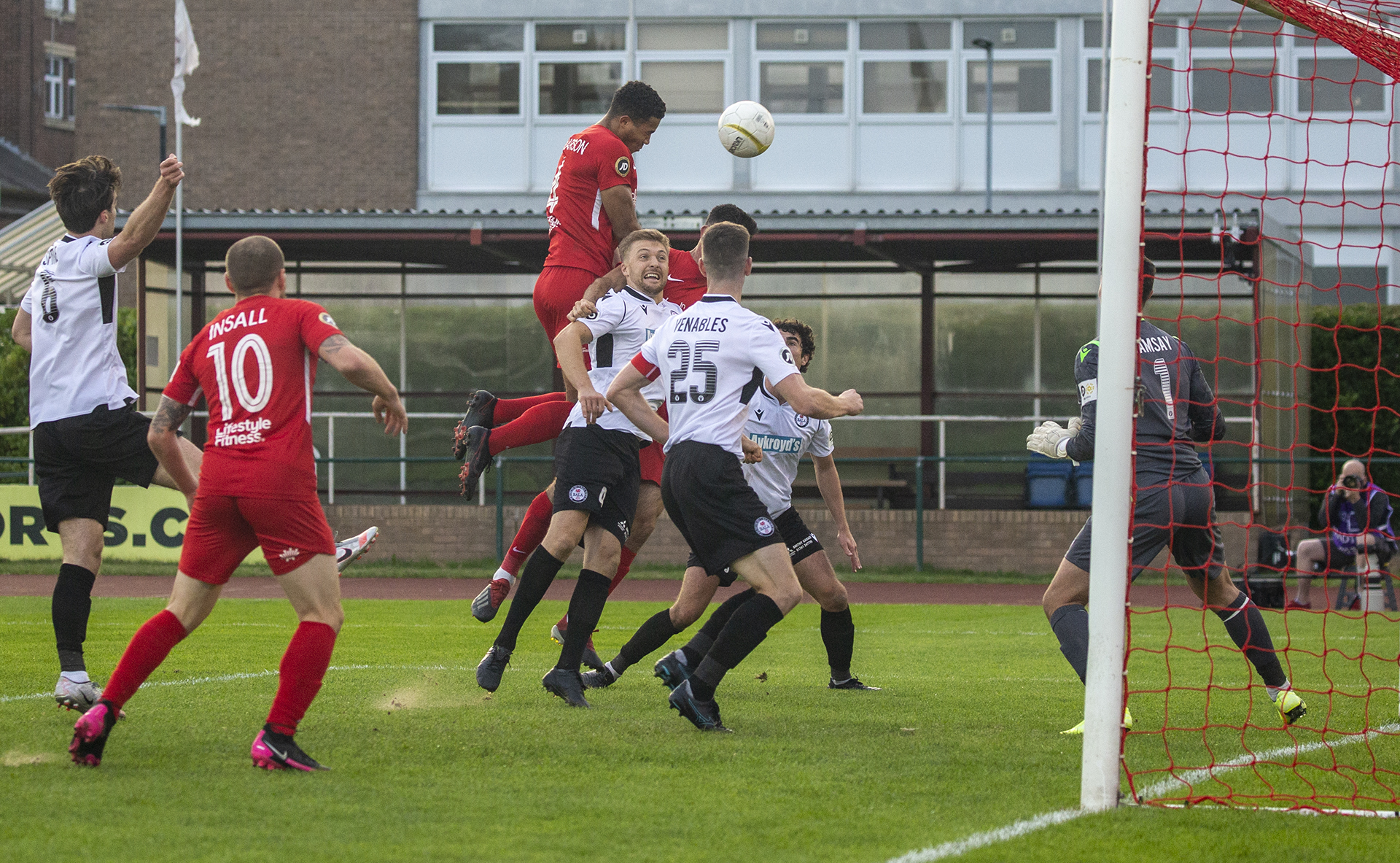 Priestley Farquharson heads just wide in the second half | © NCM Media