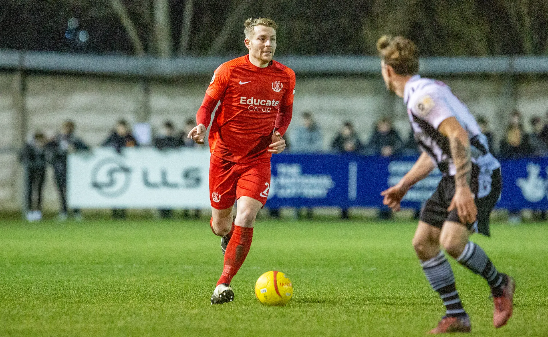 John Disney carries the ball out of defence | © NCM Media